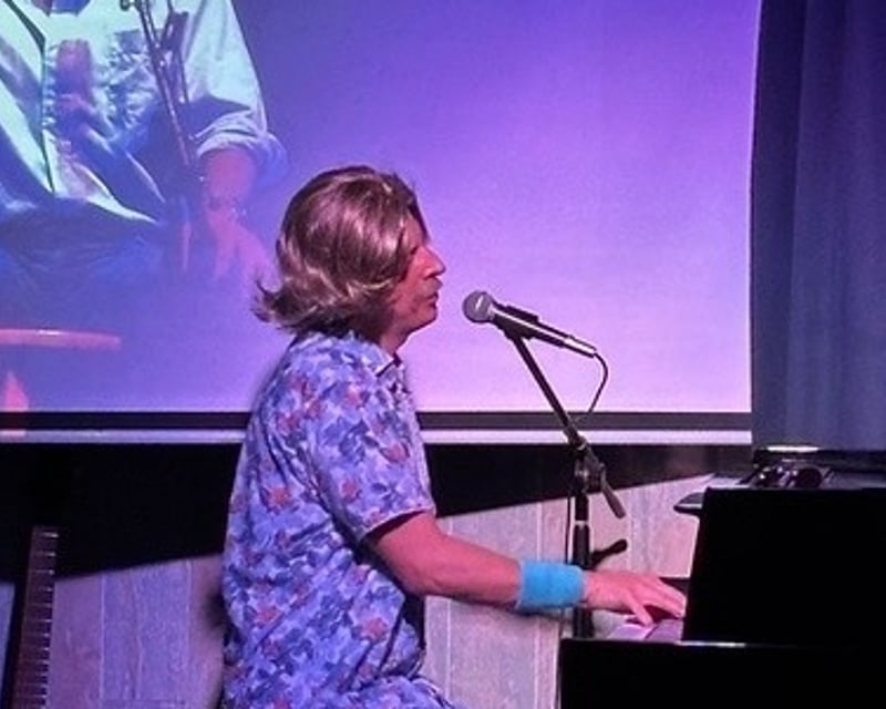 Dine-In Jimmy Buffett Tribute Show in Key West