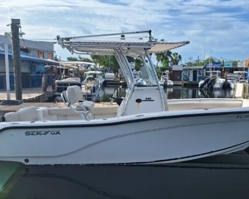 22' Sea Fox Boat Rental in Key West