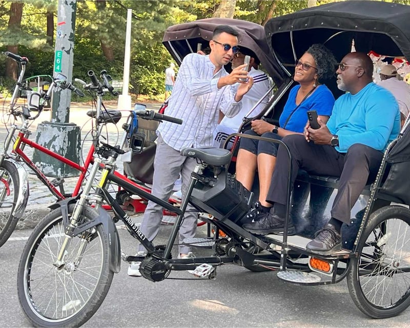 Central Park Private Pedicab Tour With Photo Stops