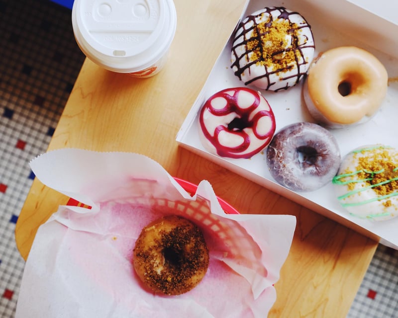 Downtown Philadelphia Donut Tour & Reading Terminal Market
