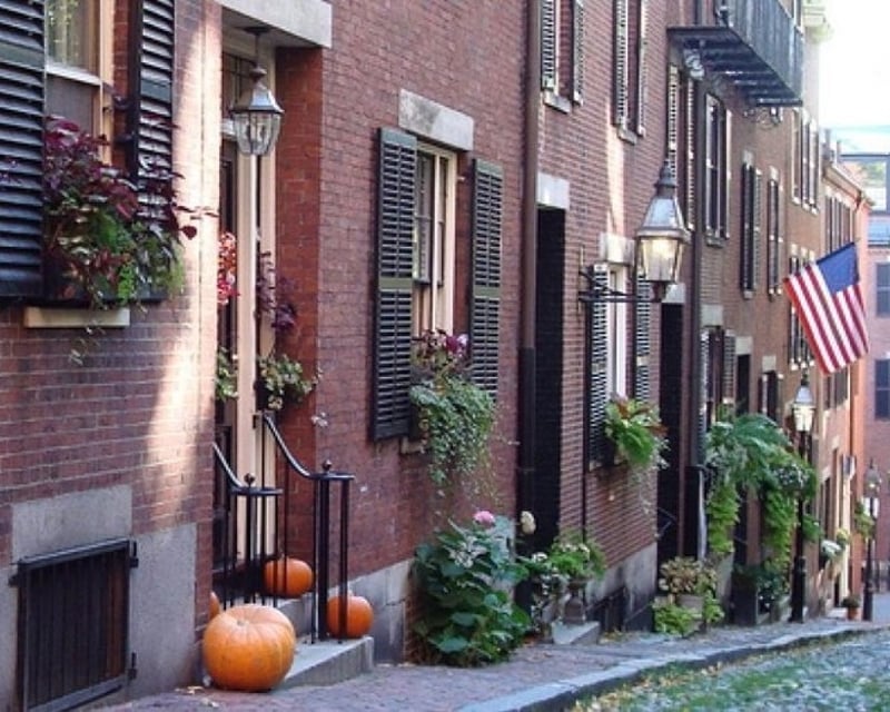 Private Beacon Hill Architecture Walking Tour