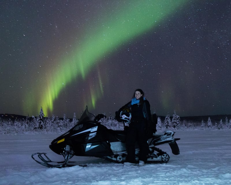 Northern Lights Snowmobile Tour Near Fairbanks