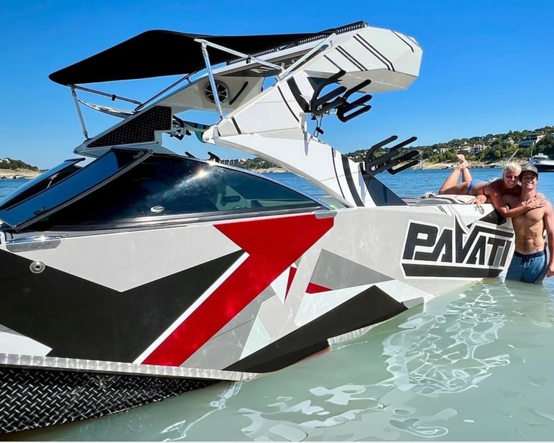 Private Wake Surf Boat Rental on Lake Austin