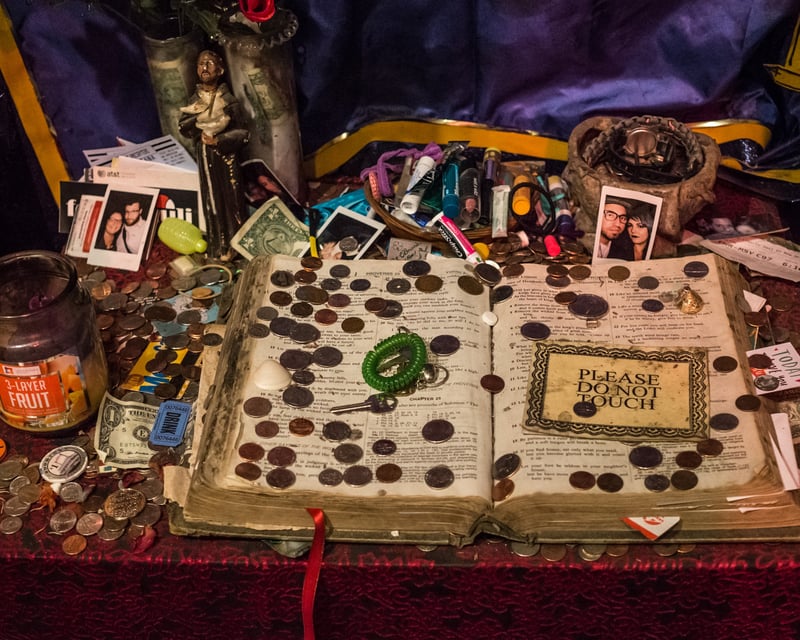 Voodoo & St. Louis Cemetery No. 1 Tour in New Orleans