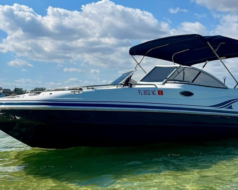 Cruise Miami Bay on a Private 26' Boat Charter