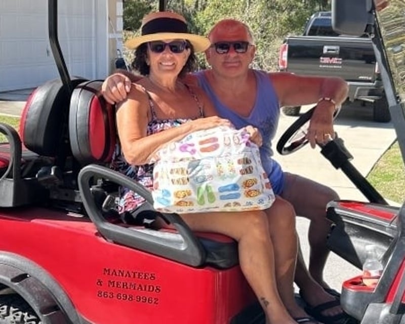 4-Seater Golf Cart Rental in Homosassa
