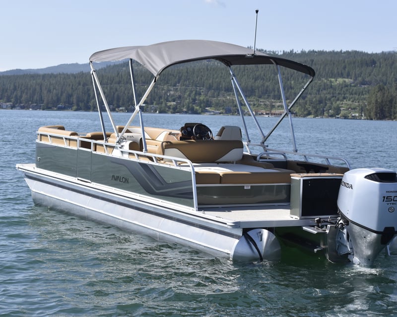 Cruise Somers on a 27' Rear Lounger Pontoon Rental
