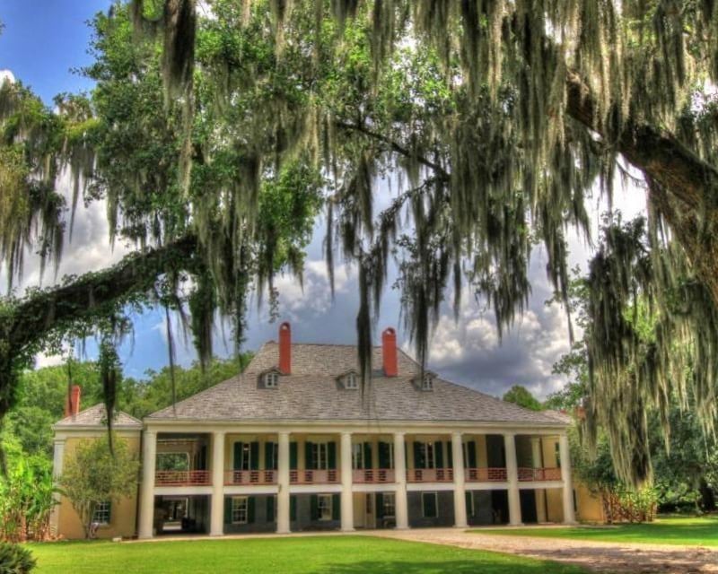 Private New Orleans City & Destrehan Plantation Tour