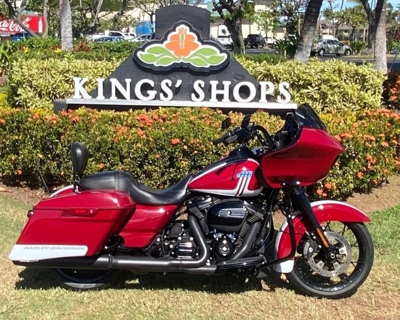 Harley Road Glide Rental in Waikoloa