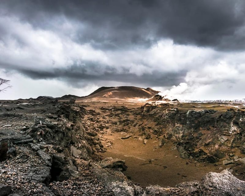 Full-Day Hawaiʻi Volcanoes National Park Guided Hike