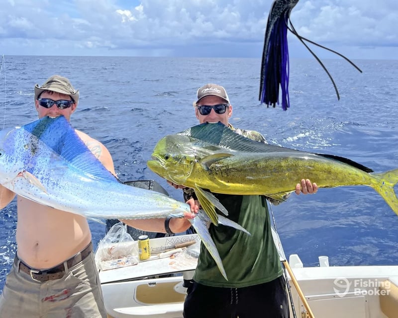 30' Private Offshore Fishing Charter in Little River