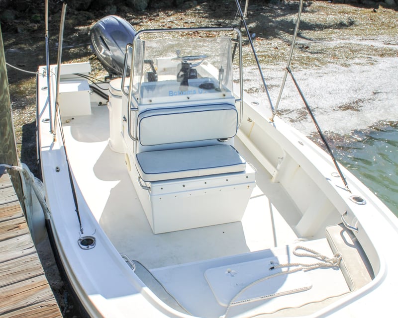 19' Center Console Boat Rental in Marathon