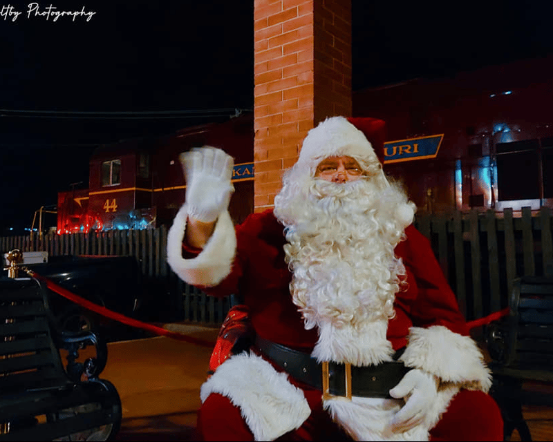 Ozark Christmas Train Ride with Santa in Van Buren