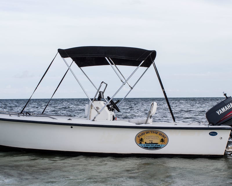 Rent a 17' Bay Boat in Key West