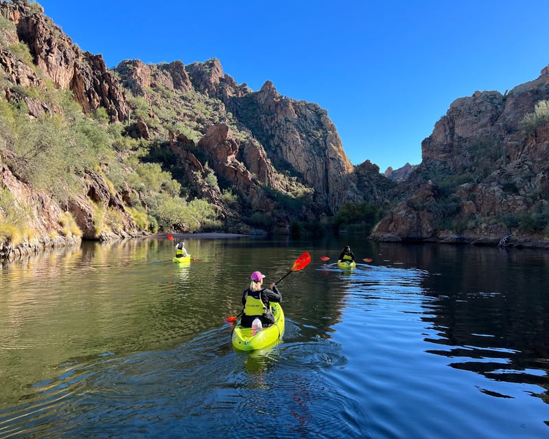 Saguaro Lake Kayak & Paddleboard Tour Near Phoenix