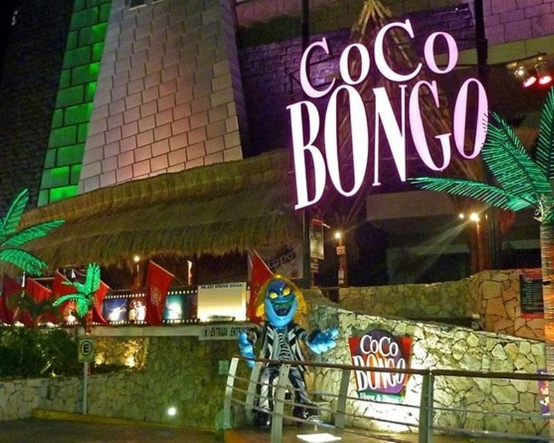 Coco Bongo Cancun Nightclub Preferred Access & Open Bar