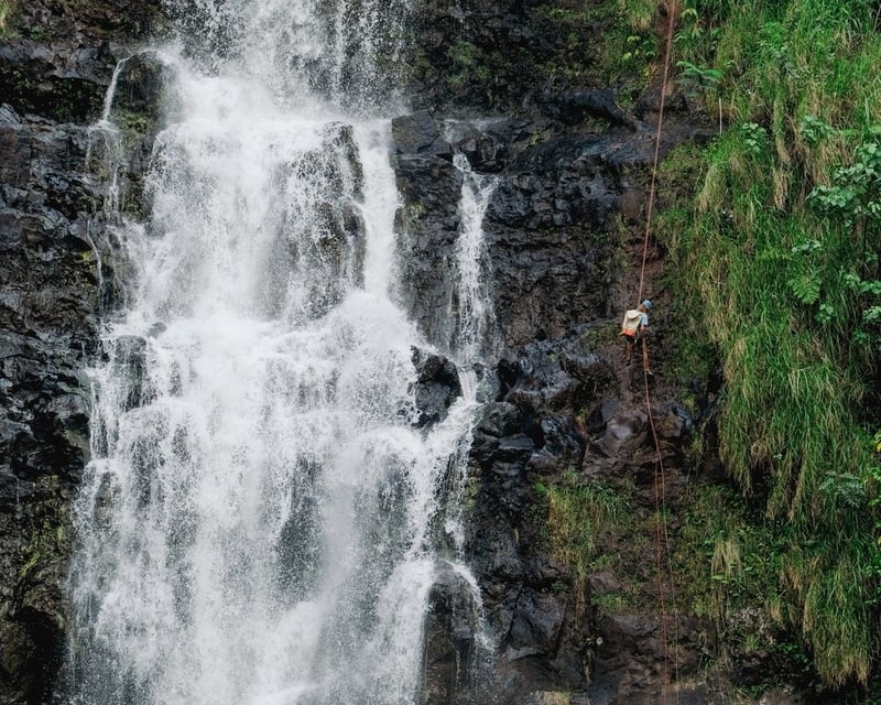 120' Waterfall Rappelling at Kulaniapia Falls