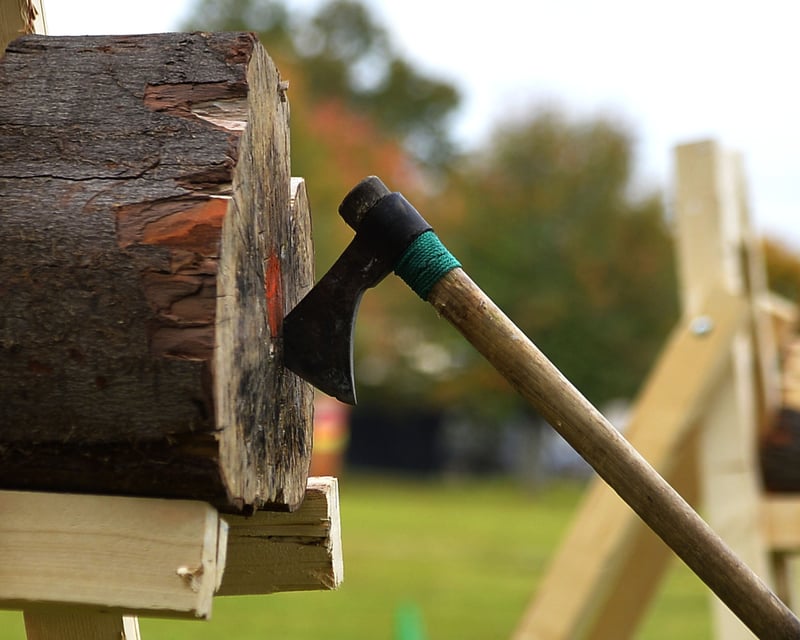 Axe Throwing in San Angelo with Technique Instruction