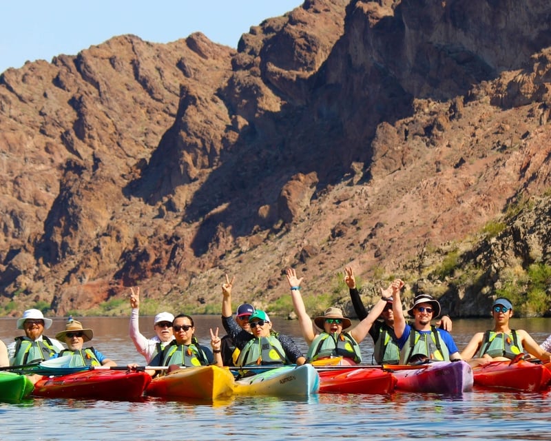 4.5-Mile Black Canyon Kayak Tour at Willow Beach