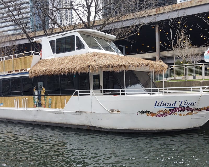 Chicago Tiki-Themed Private Yacht Charter
