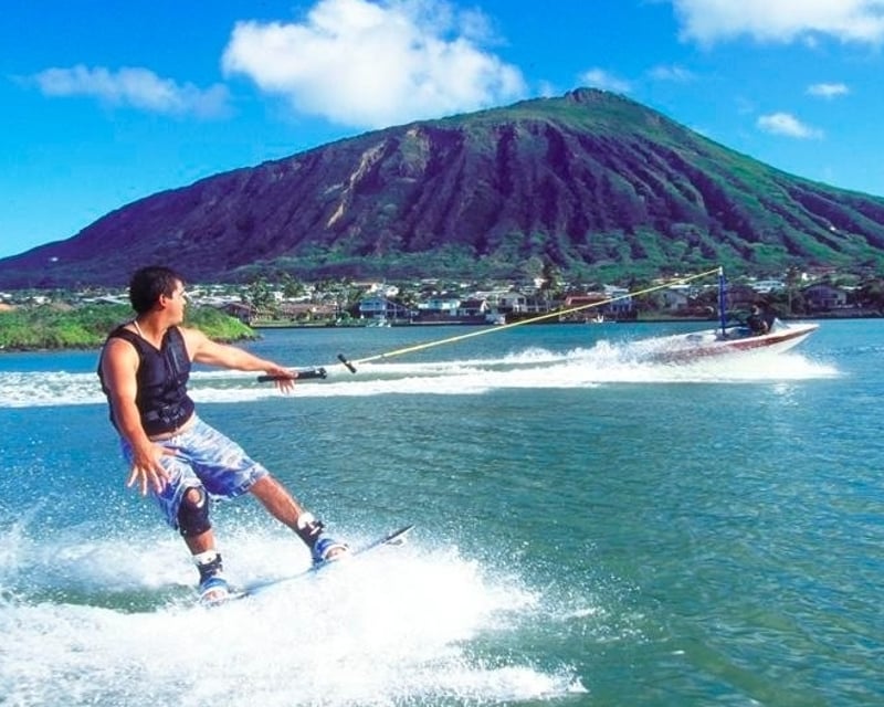 Wakeboarding Lesson at Koko Marina, Honolulu