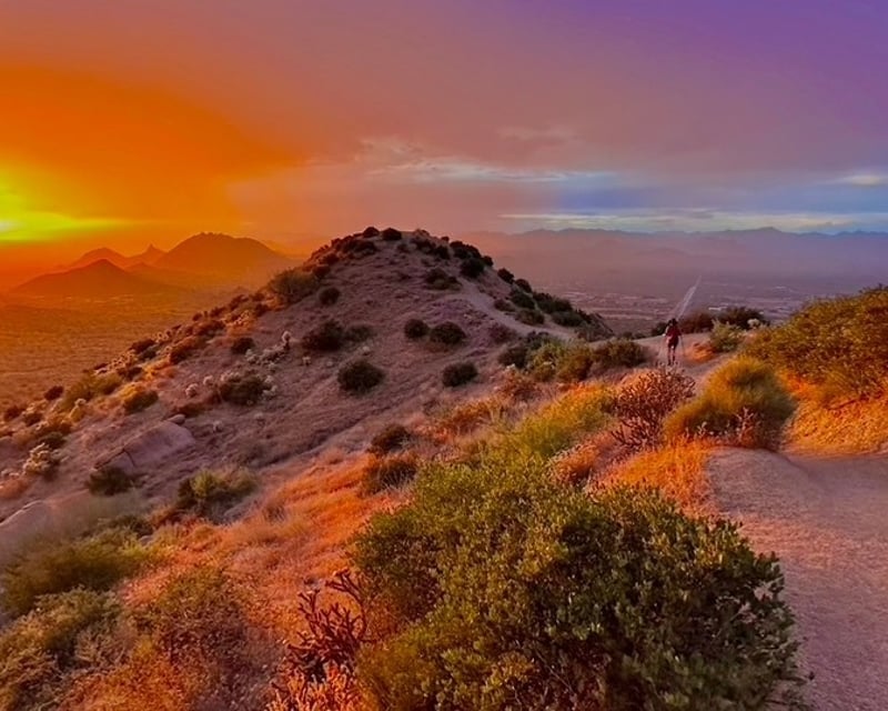 Sunset Sonoran Desert Hike in Phoenix Mountains Preserve