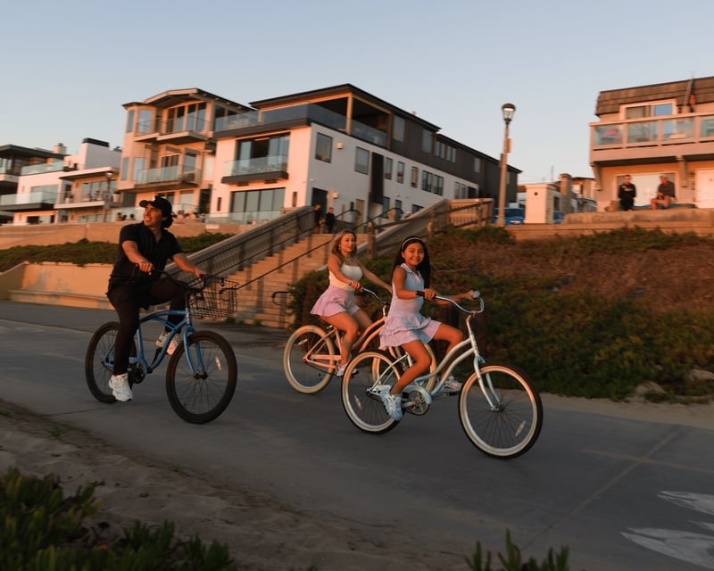 20" Kids Beach Cruiser Rental in Manhattan Beach