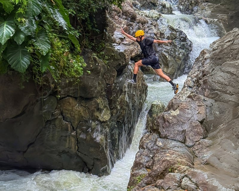 Private El Yunque Rainforest Tour & Natural Waterslide
