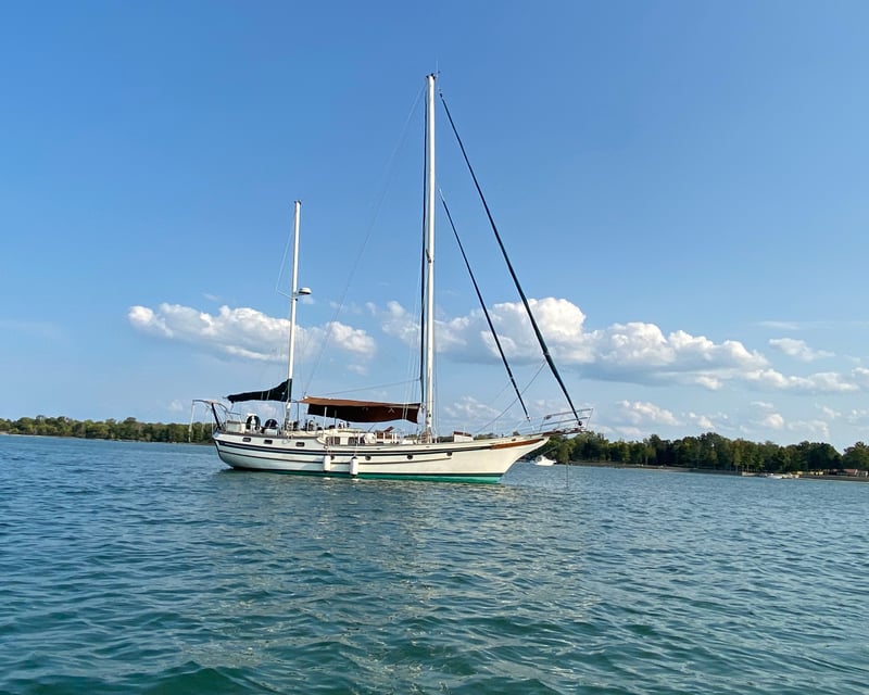 Sail Lake Erie on a 4-Hour Private Charter