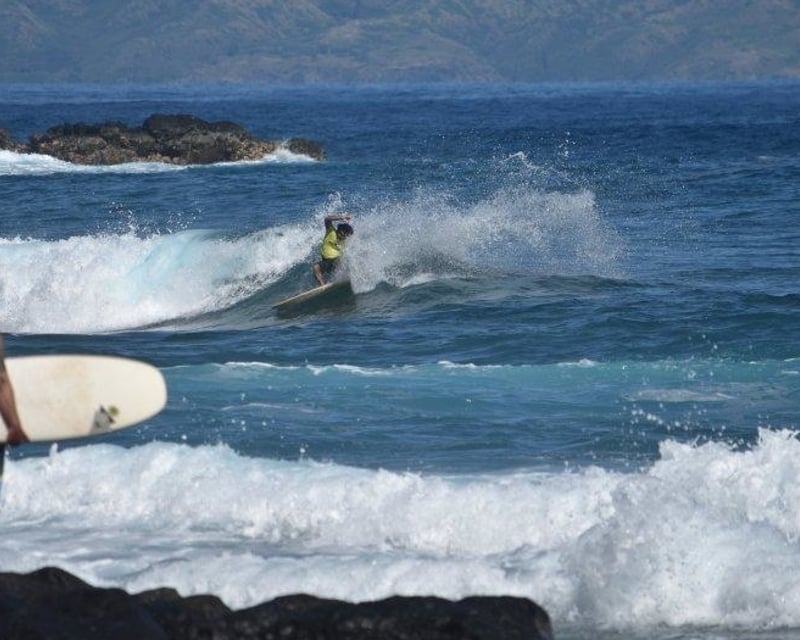 3-Hour Surfing Tour in Kihei