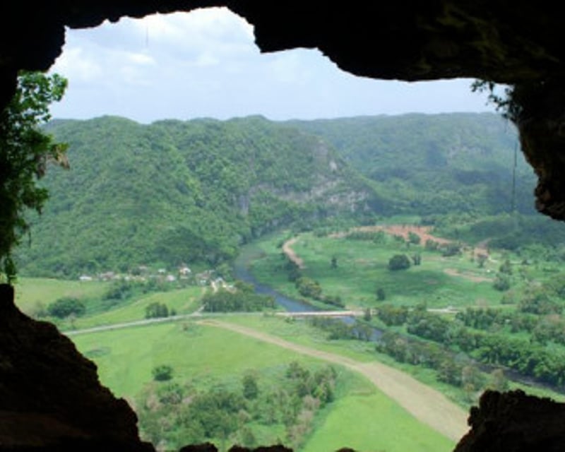 Cueva Ventana Cave Hike & Taíno Culture Tour from San Juan