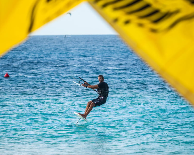 Advanced Kitesurfing & Foil Lesson in Kahului