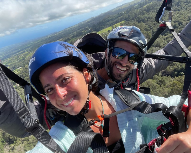 Tandem Paragliding Flight & 1-Hour Lesson on Maui