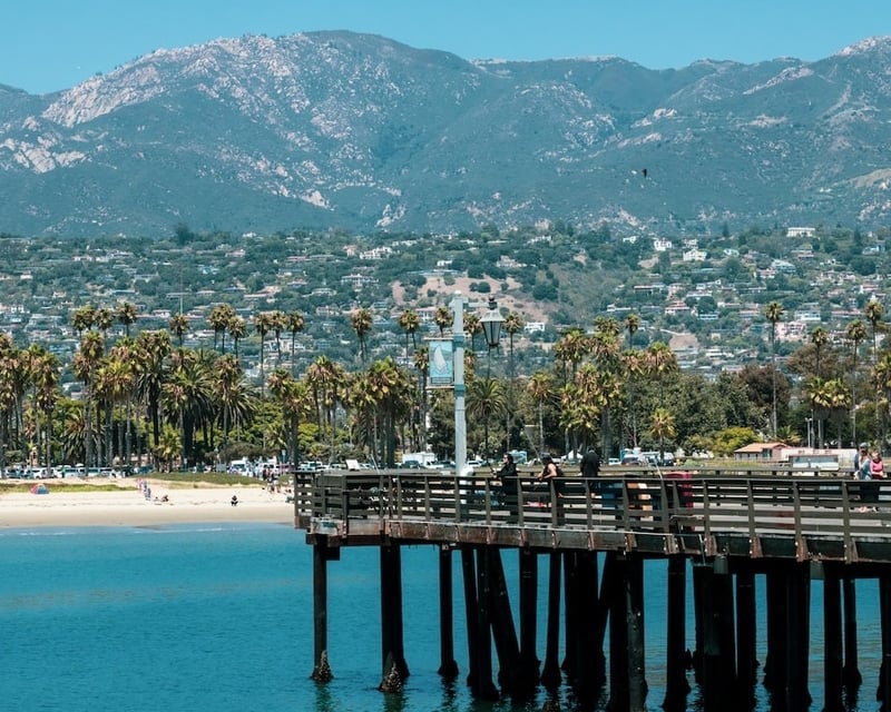 Santa Barbara Helicopter Tour Over Downtown & Harbor