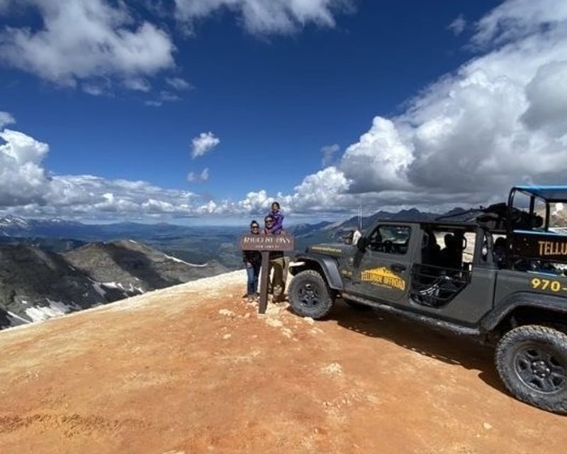 Off-Road Tour to Tomboy & Imogene Pass from Telluride