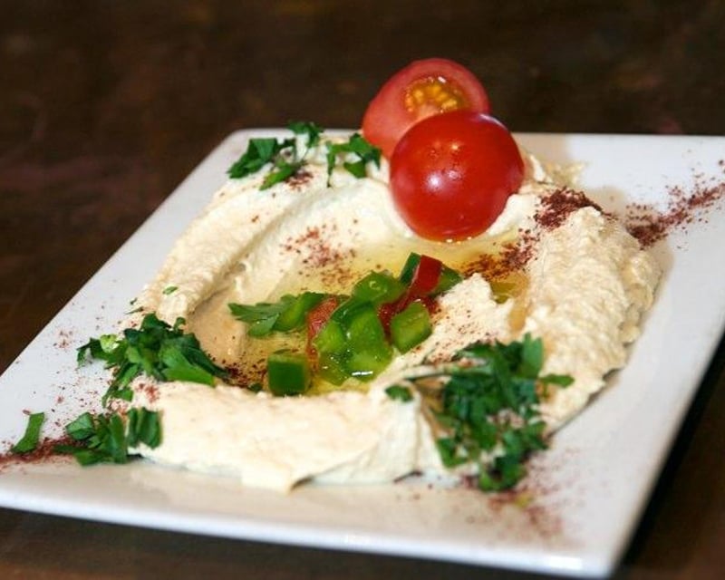 Hell's Kitchen Food Tour in NYC With 5 Tasting Stops