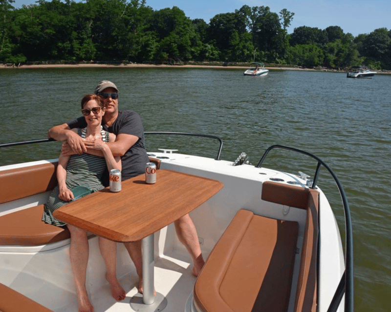 Cruise Hudson Highlands & NYC by Powerboat