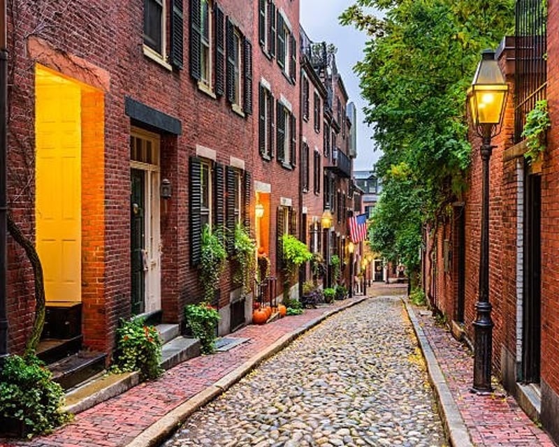 Private Boston Highlights Tour by Van