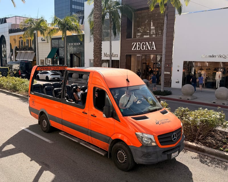 Hollywood Celebrity Sights Tour