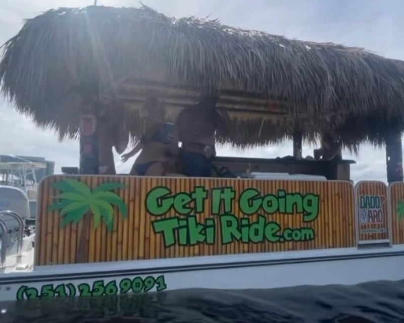 Private Tiki Bar Boat Cruise in Orange Beach