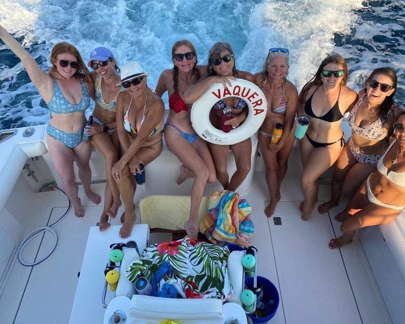 Private Swim & Float Boat Cruise in Los Barriles
