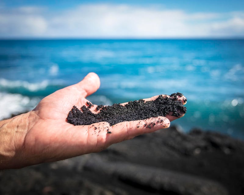 Evening Hawaiʻi Volcanoes National Park Tour from Hilo