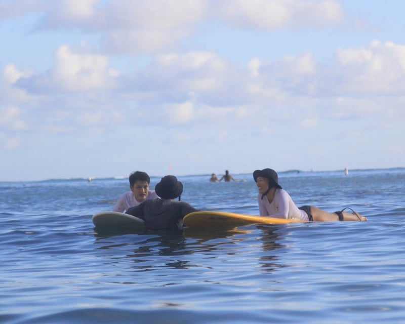 Semi-Private 2-on-1 Surf Lesson in Honolulu