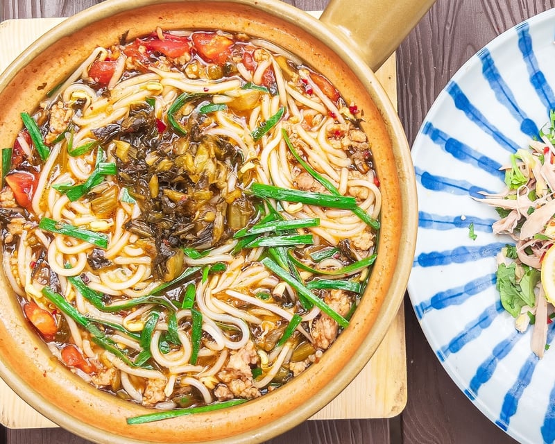 Lijiang Cooking Class & Market Visit