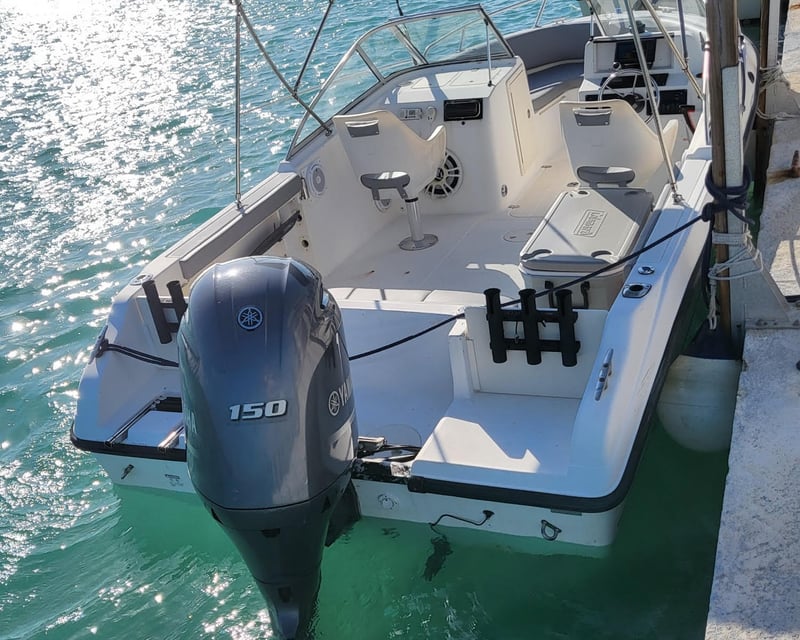 Marathon 20' Mako Boat Rental