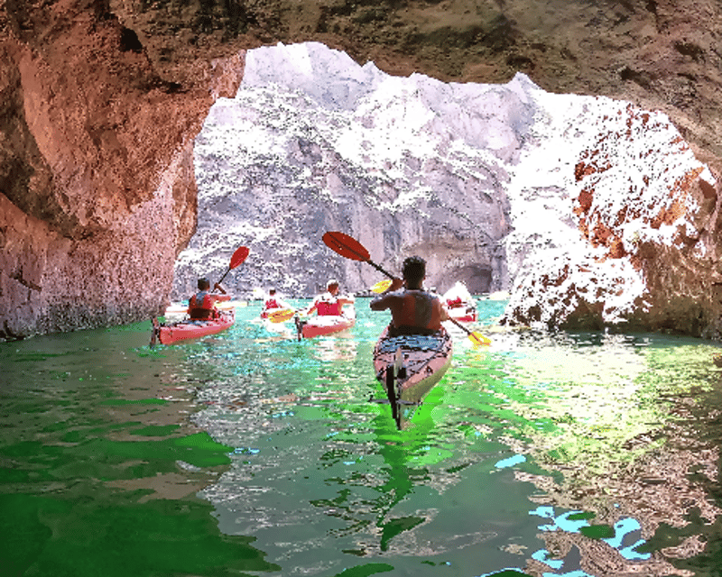Black Canyon Emerald Cave Kayak Tour from Willow Beach