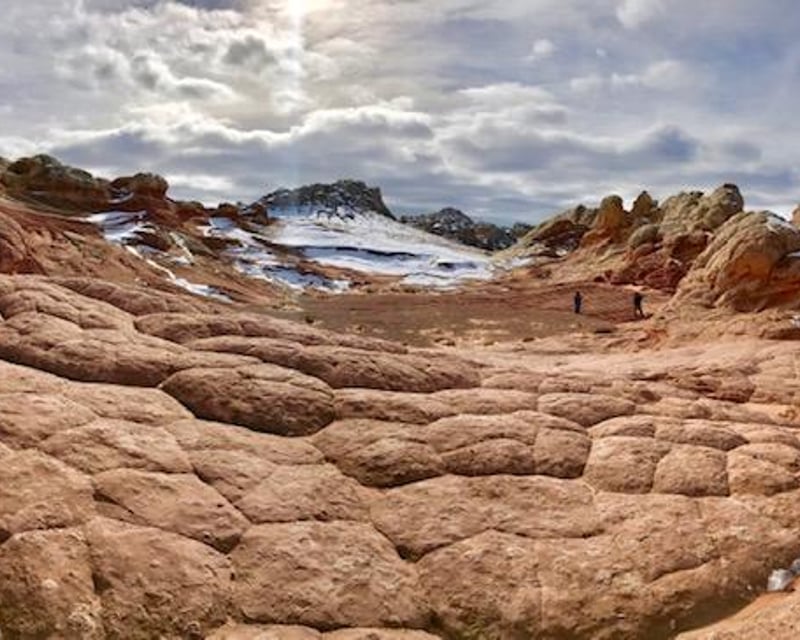 8-Hour White Pocket Guided Hiking Tour