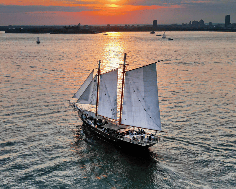 New York Sunset Jazz Sail