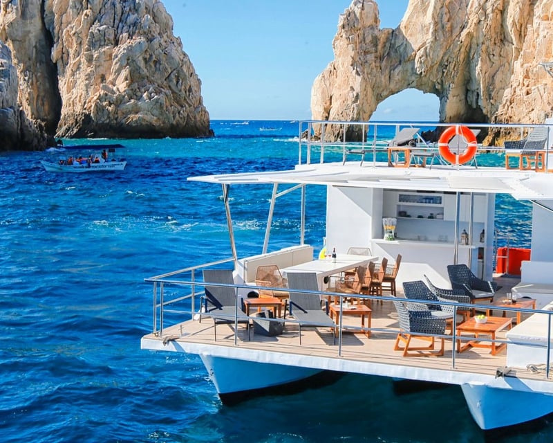 Private Catamaran Snorkel & Arch Tour in Cabo San Lucas