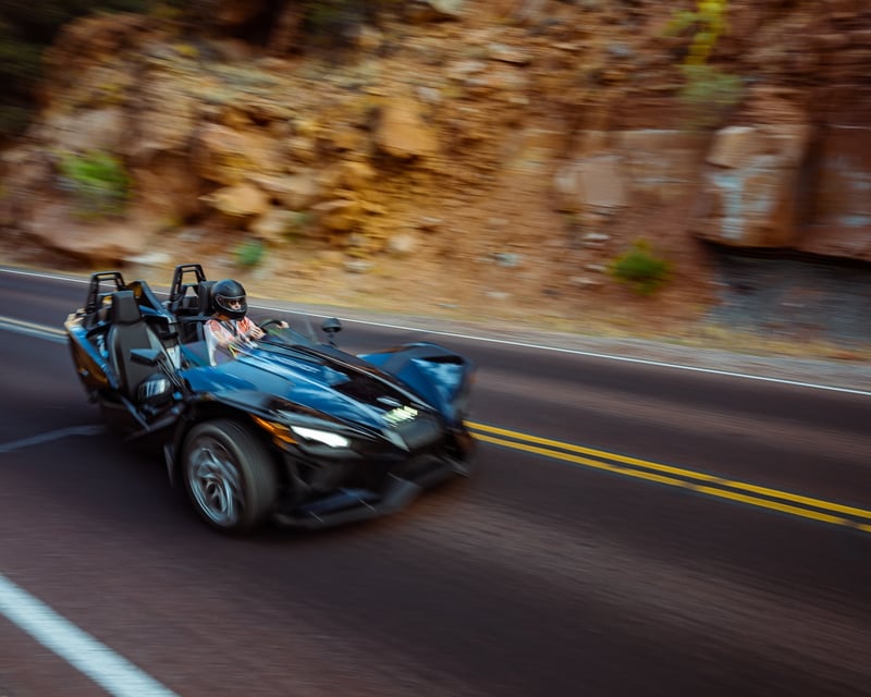 3-Hour Slingshot Rental in Hurricane